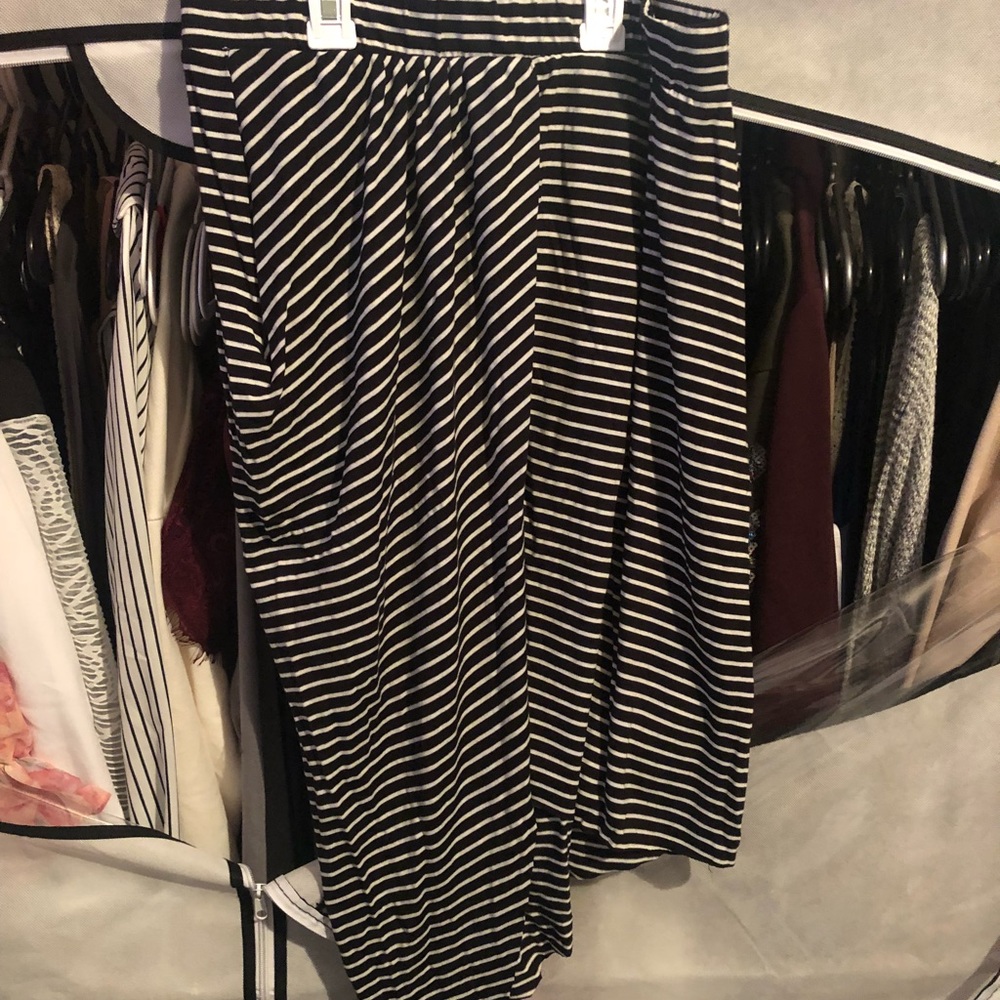 Striped skirt